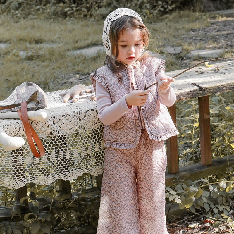 Lilibet Gillet (Part of Set)