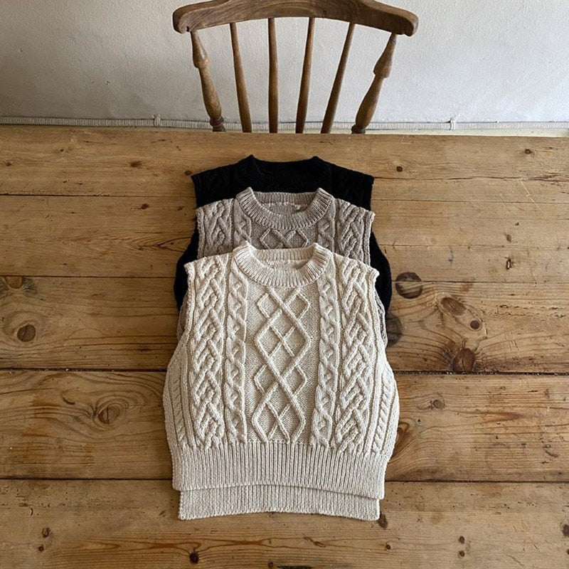 Bunni Knitted Vest