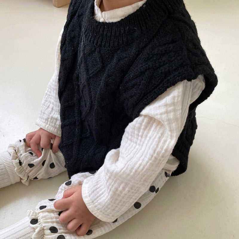 Bunni Knitted Vest